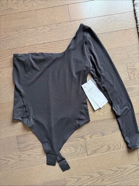 One-Shoulder Black Bodysuit
